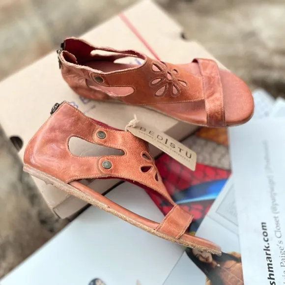 Bed Stu Soto Cutout Sandals