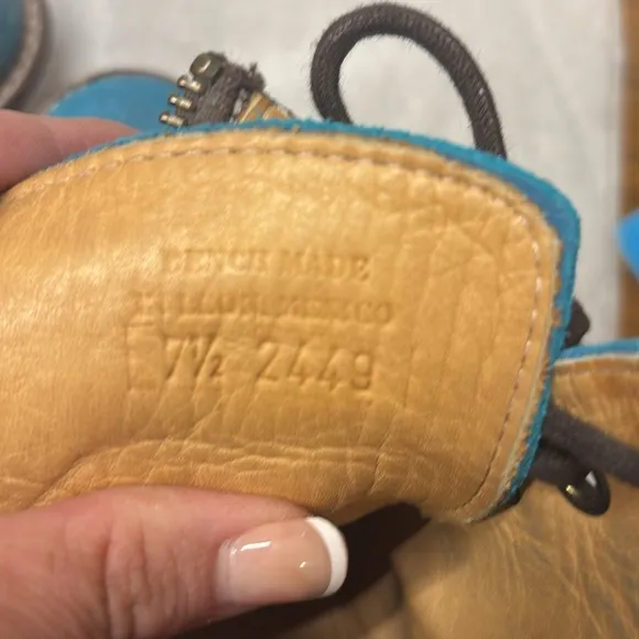 BED STU Turquoise, Suede ANKLE BOOTS WEDGE Distressed Size 7.5