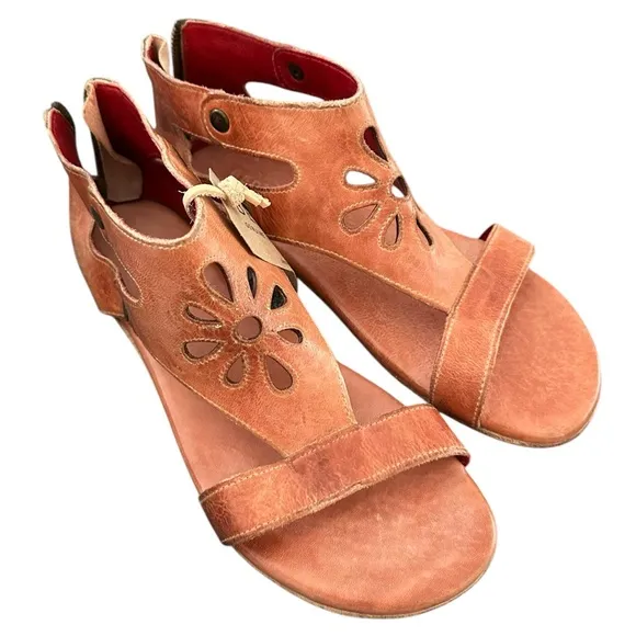 Bedstu Bed|Stu Soto Cutout Blush Rustic Flower Shape Open Toe Zipper Back 10 NWT