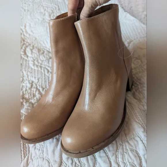 Beek Tan Leather Ankle Boots