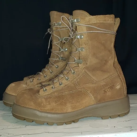 Belleville 'XCW' Extreme Cold Weather Insulated Boot - Men's size 7W