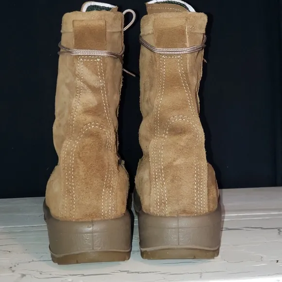 Belleville 'XCW' Extreme Cold Weather Insulated Boot - Men's size 7W