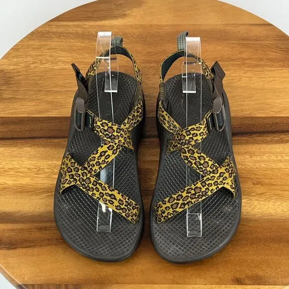 Big Kids Childrens Chaco Z/1 Leopard Comfort Outdoor Hiking Sandals Size 4 Y GUC