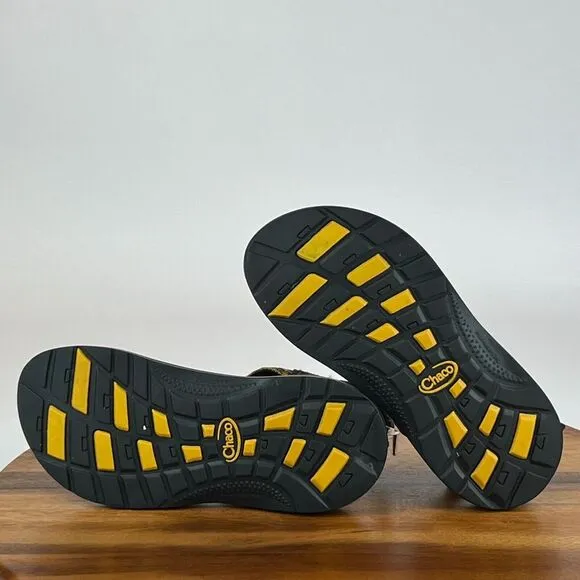 Big Kids Childrens Chaco Z/1 Leopard Comfort Outdoor Hiking Sandals Size 4 Y GUC
