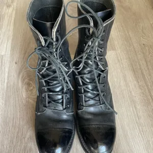 Biltrite ANSI Z41-1991/7.5 Black Leather Steel Toe Combat Boots Lace Up Size 7.5