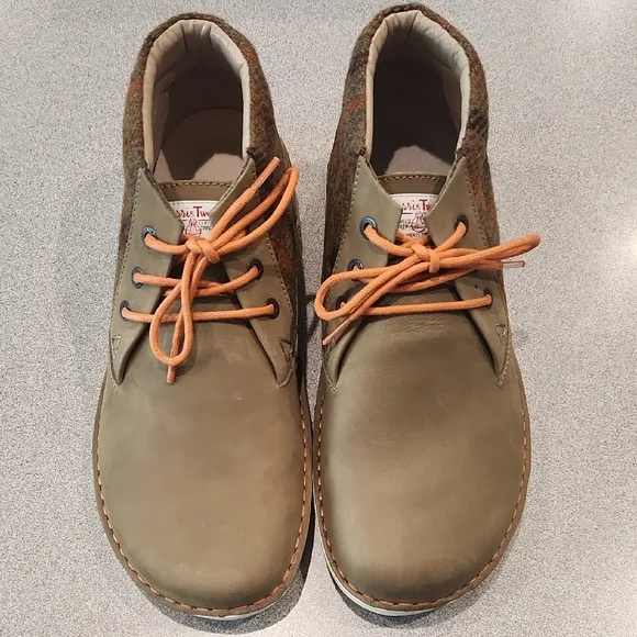 Birkenstock Mushroom Chukka Boots with Tweed Design