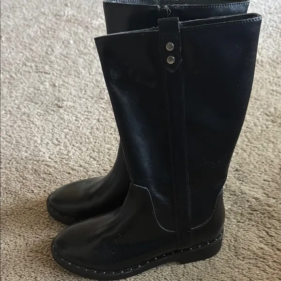 Black Leather teenager  Boots