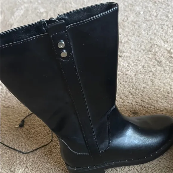 Black Leather teenager  Boots