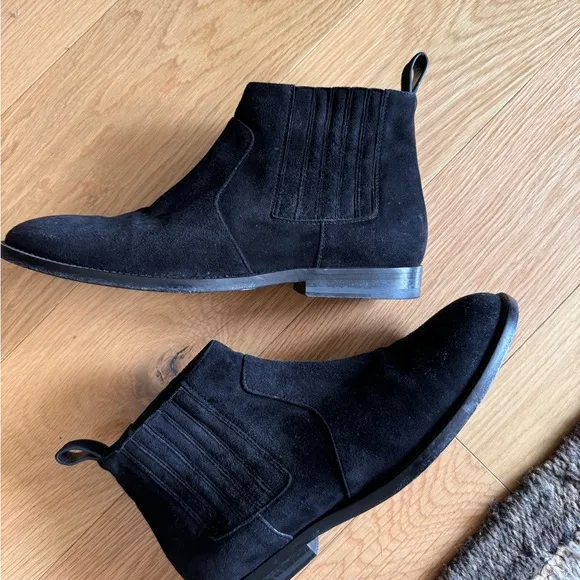 black suede ankle boots, worn once. too small :-(so cute, almost new condition.