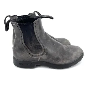 Blundstone Chelsea leather boots