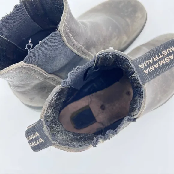 Blundstone Chelsea leather boots