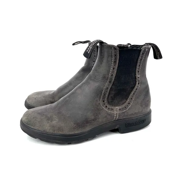 Blundstone Chelsea leather boots