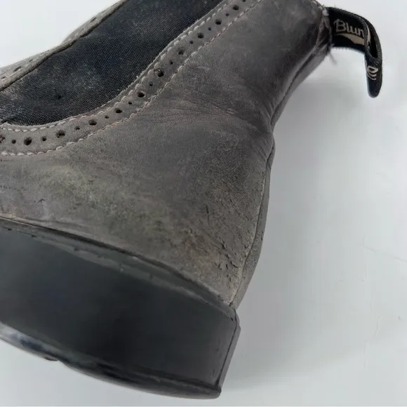 Blundstone Chelsea leather boots