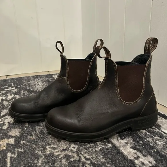 Blundstone Stout Brown Leather Chelsea Boots Women’s 7.5