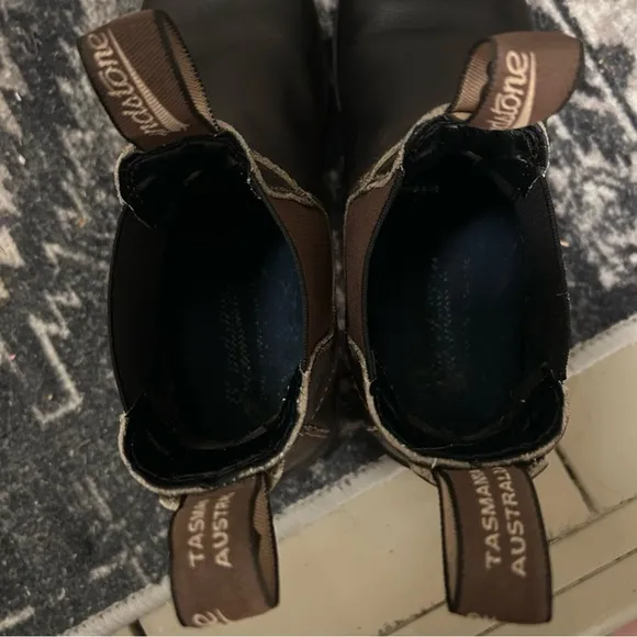 Blundstone Stout Brown Leather Chelsea Boots Women’s 7.5