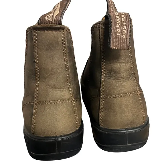 Blundstone Women's Chelsea Boots Leather Rustic Brown Size 7 US