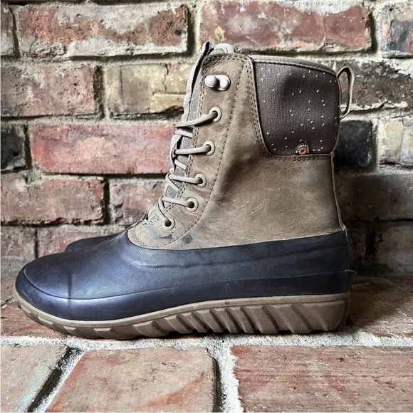 Bogs Casual Tall Leather Waterproof Duck Boots size 11
