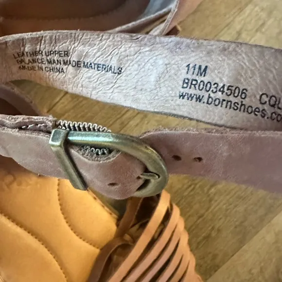 Born Margot Sandal in Earth suede