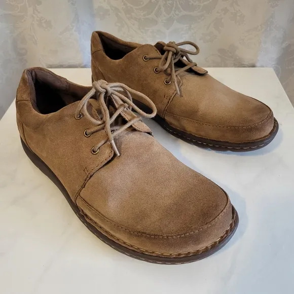 BORN Nigel 3 Eye Men's Suede Shoes, Size 10M, Color Tan, Lace Up, Comfy, Casual