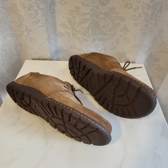 BORN Nigel 3 Eye Men's Suede Shoes, Size 10M, Color Tan, Lace Up, Comfy, Casual
