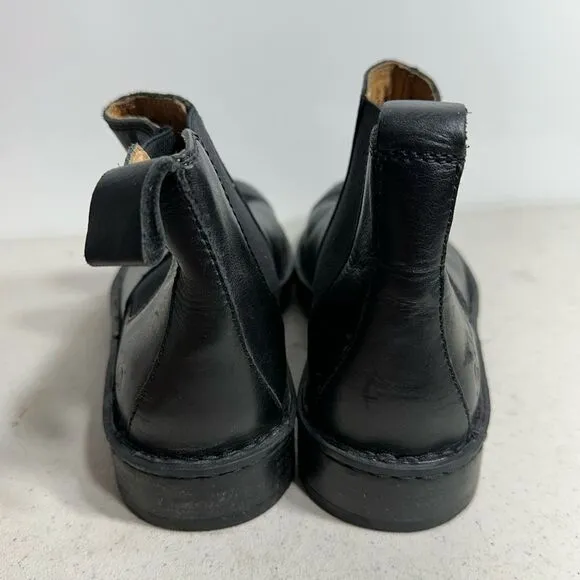 Born Shane Chelsea Shoes Mens 8,5 Black Leather Pull On Casual Comfort Boots