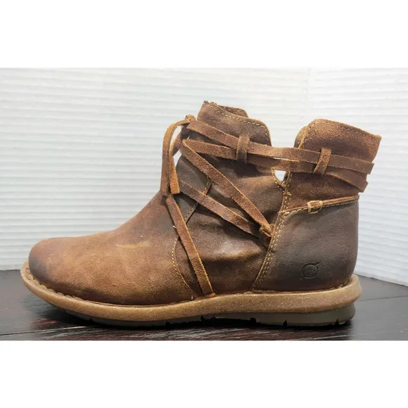 Born Tarkiln Brown Distressed Leather Ankle Boots with Accent Lacing - Size 9.5