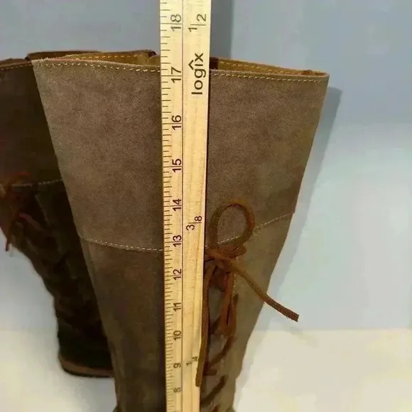 Born Tarla Brown Distressed Suede Leather Lace Up 8.5/40 M/W
