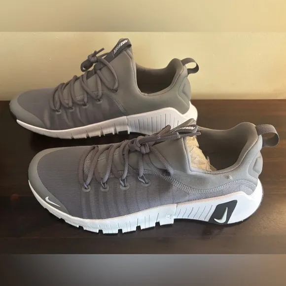 (Brand New) Mens Nike Metcon 6 Gray