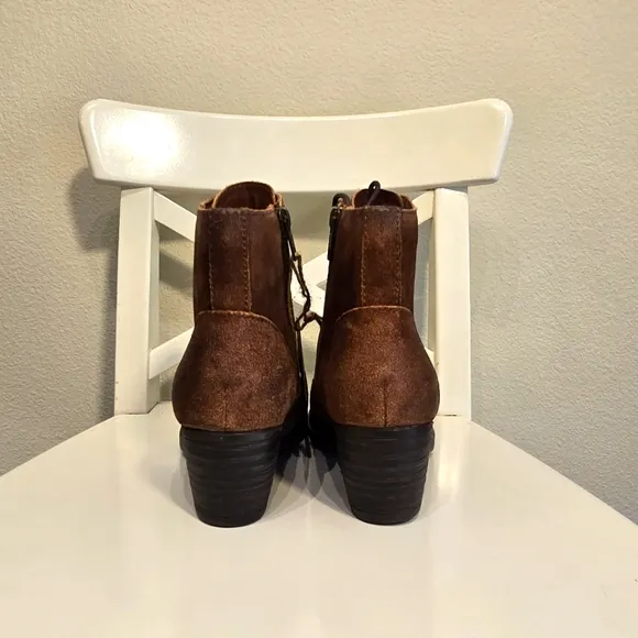 Børn Boots, Brown Lace-Up Ankle Boots, Western, Size 7.5