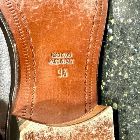 Brooks Brothers 1818 Dark Brown Leather low Boots. Size 9.5. Made in Italy.