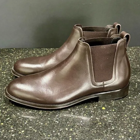 Brooks Brothers 1818 Dark Brown Leather low Boots. Size 9.5. Made in Italy.