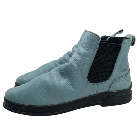 Bueno Womens Shoes Scout Chelsea Boots Sz 6.5 Blue Leather Ankle Booties Casual