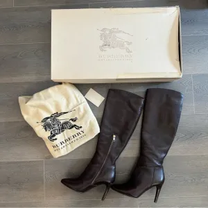 Burberry brown leather boots (Sz 37.5)