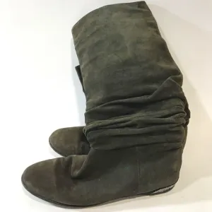 Burberry Suede Ruffle Boots Women's 36 COA