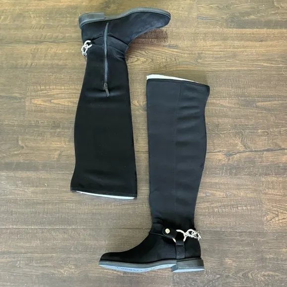 Calvin Klein Akia Black Stretch Micro-Suede Boots Size 8 Women
