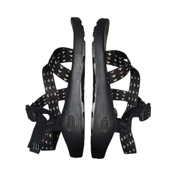 CHACO Lowdown Sandal Mens 11 Blaxk Adjustable Strappy Hiking Hippie Cali