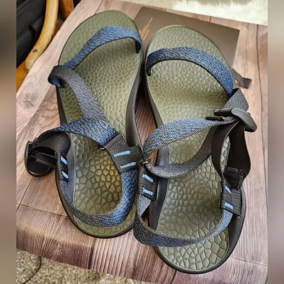 Chaco mens Z1 classic hiking sandals Size 13