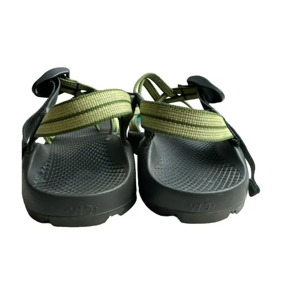 Chaco vibram toe loop hiking trail classic green sandals size 9 women