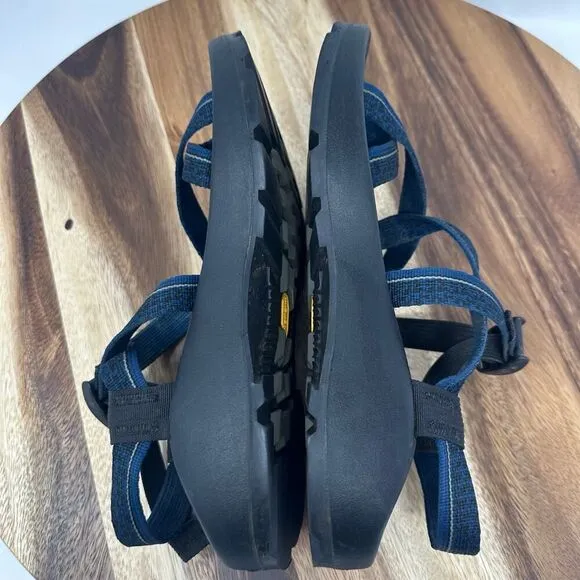 Chaco Z/2 Classic Blue Sport Sandals Hiking Men’s 9 Strappy Hiking Vibram