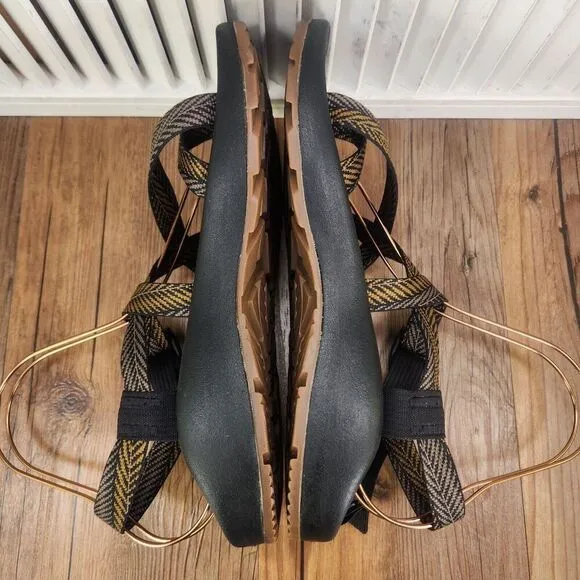 Chaco Z/2 Classic Bracken Bronze Mens 11 Wide Brown Hiking Strappy Sandals Shoes