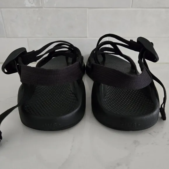 Chaco ZX/2 Classic Unaweep Double Toe Strap Athletic Hiking Sandals Black Size 8