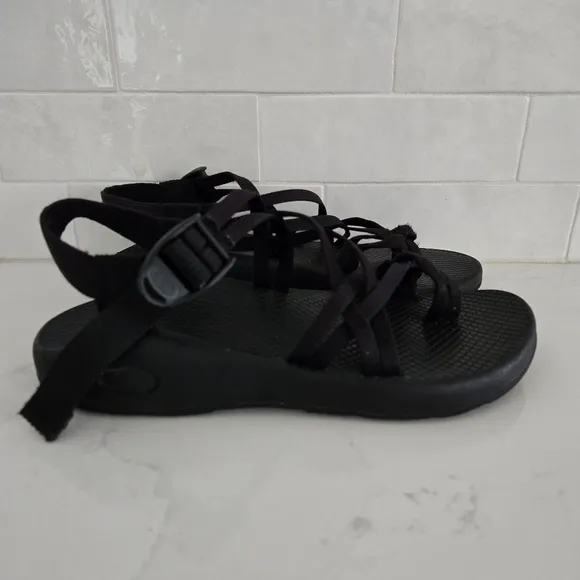 Chaco ZX/2 Classic Unaweep Double Toe Strap Athletic Hiking Sandals Black Size 8