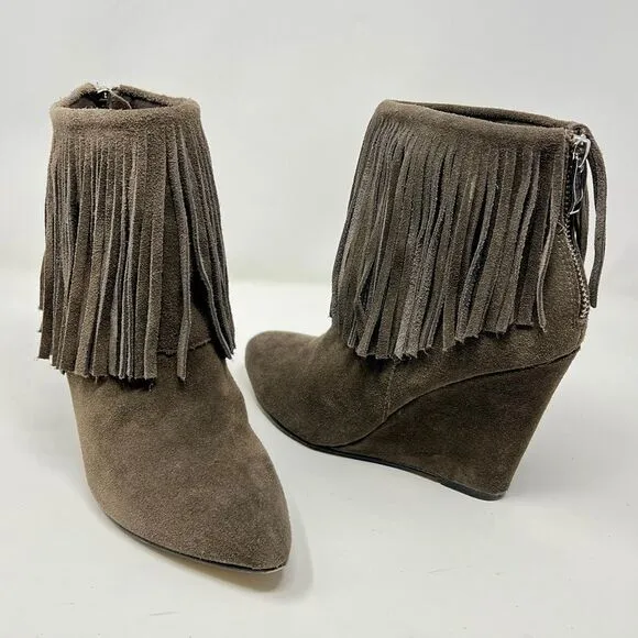 Chinese Laundry Arctic Fringe Taupe Suede Back Zip Wedge Ankle Booties Size 7.5