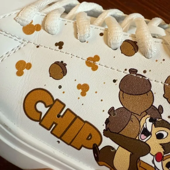 Chip &amp;‎ Dale Shoes Sneakers Women 9 Men 7 White Brown Mouse Acorn Chipmunk