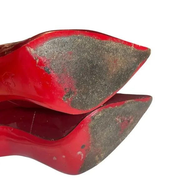 Christian Louboutin So Kate Red Patent Leather Stiletto Heel Pump Size 40