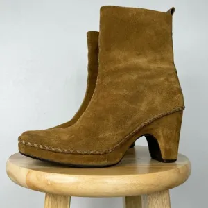 Chunky 90s Style Heeled Suede Boots Tan LINEA PAOLO Size 9