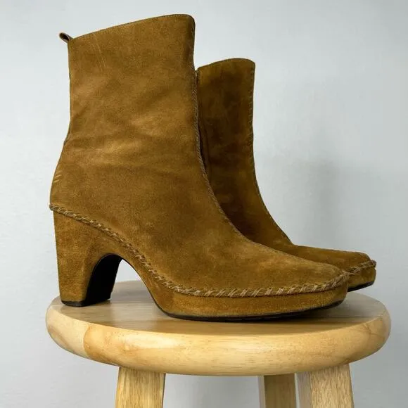 Chunky 90s Style Heeled Suede Boots Tan LINEA PAOLO Size 9