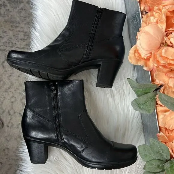 CLARKS 83576 Black Leather Casual Boots Size 9.5