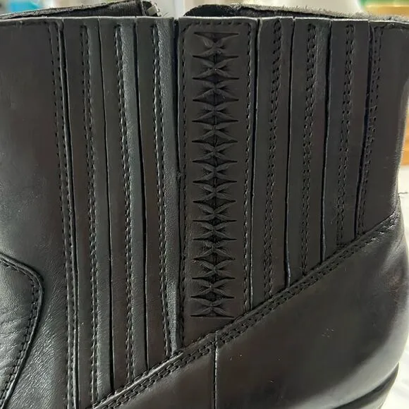 CLARKS 83576 Black Leather Casual Boots Size 9.5