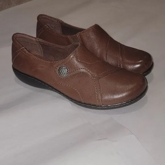 Clarks Ashland Bendables 67766 Brown Leather Slip On Loafer Shoes Size 9.5